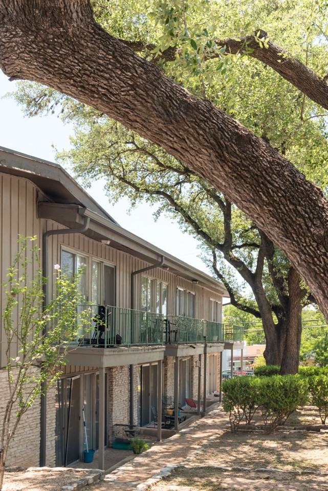 Mark Embers - Photo 6 of 29