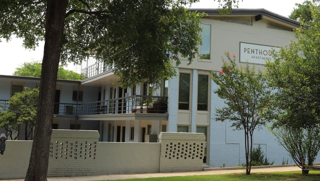 Penthouse Apartments - Photo 4 of 50