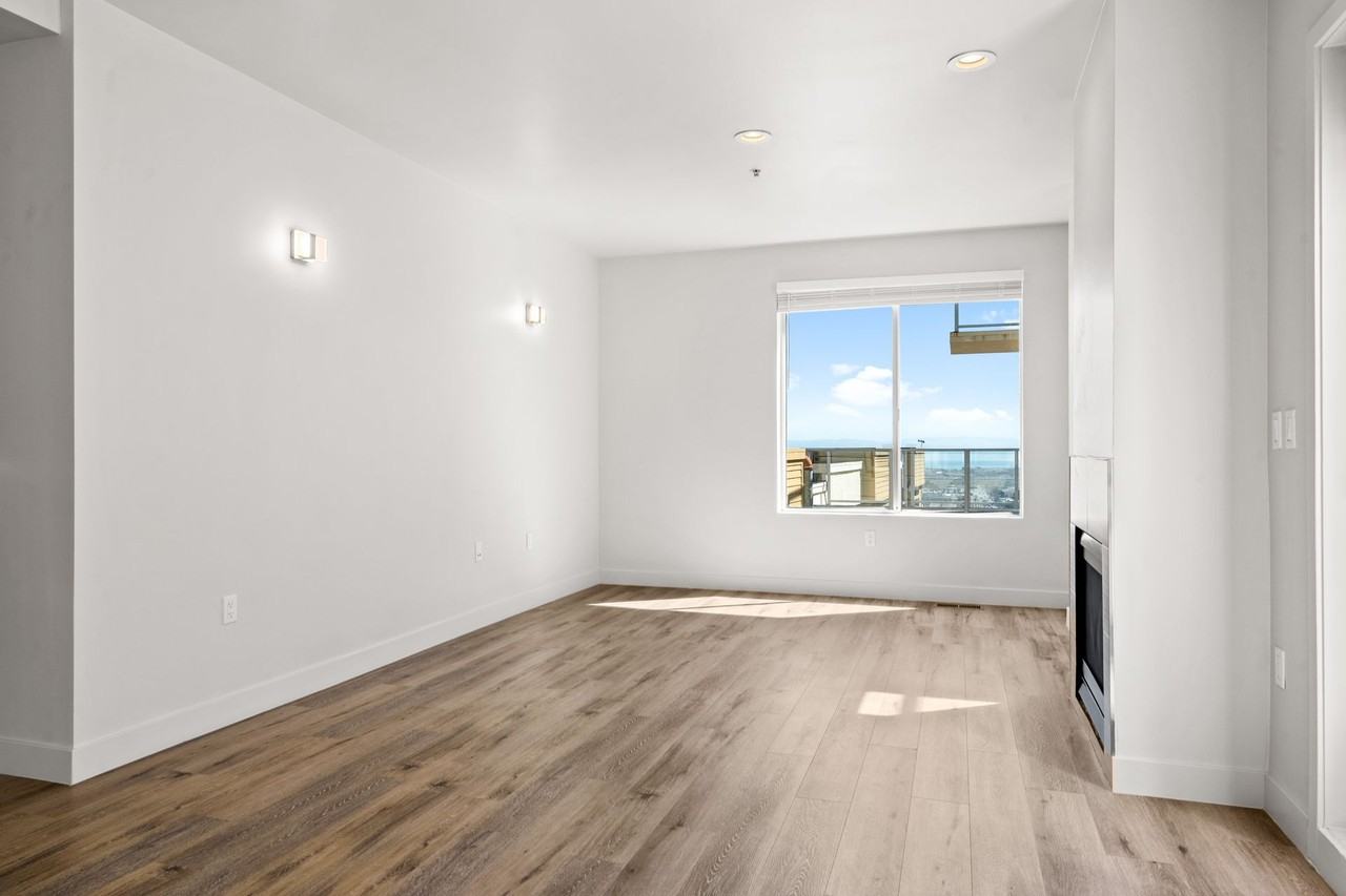 Highpoint Terrace - Photo 2 of 50