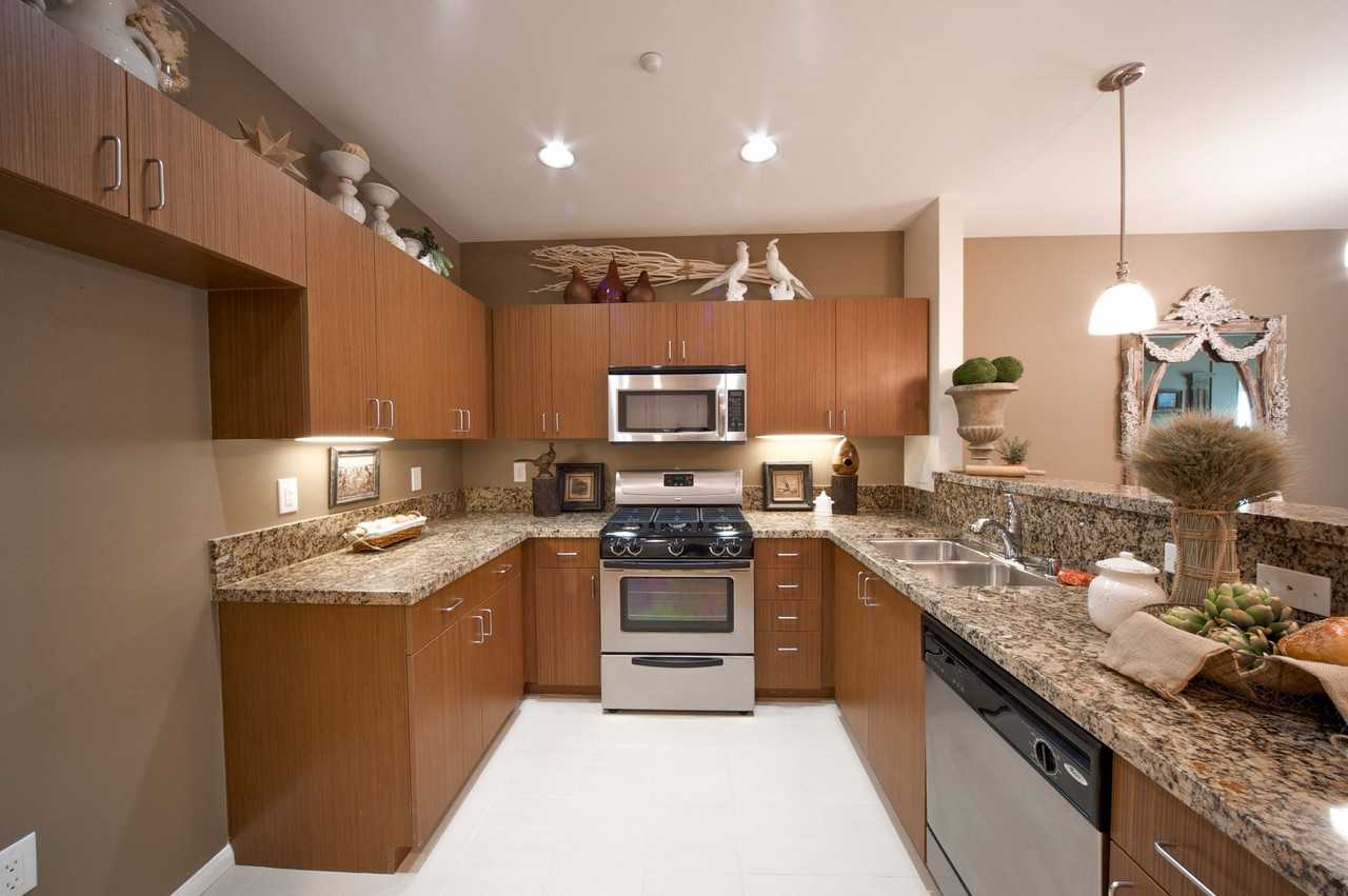 Lexington at Fedora - Photo 4 of 14