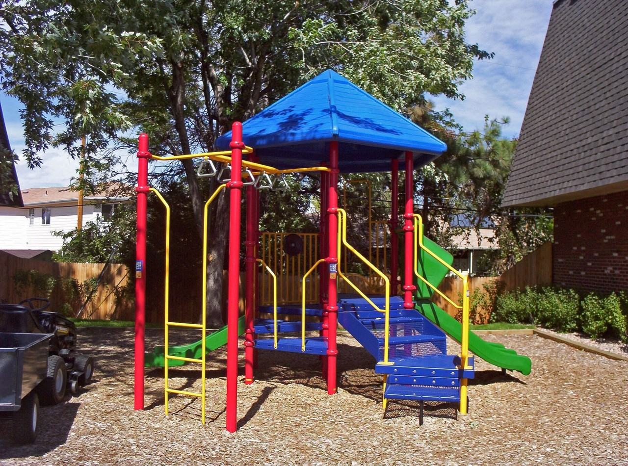 Monaco Parkway Apartments - Photo 2 of 31