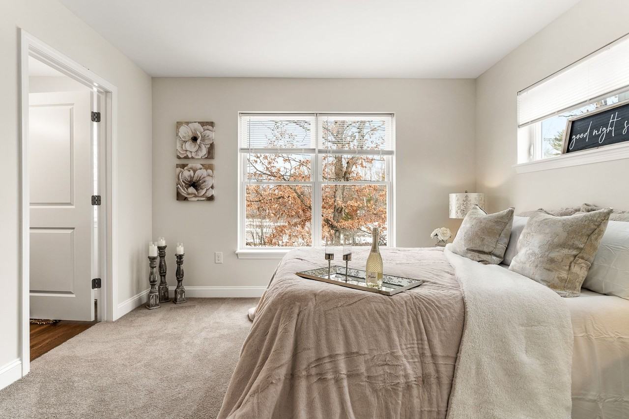 Beaver Brook Crossing Apartments - Photo 2 of 50