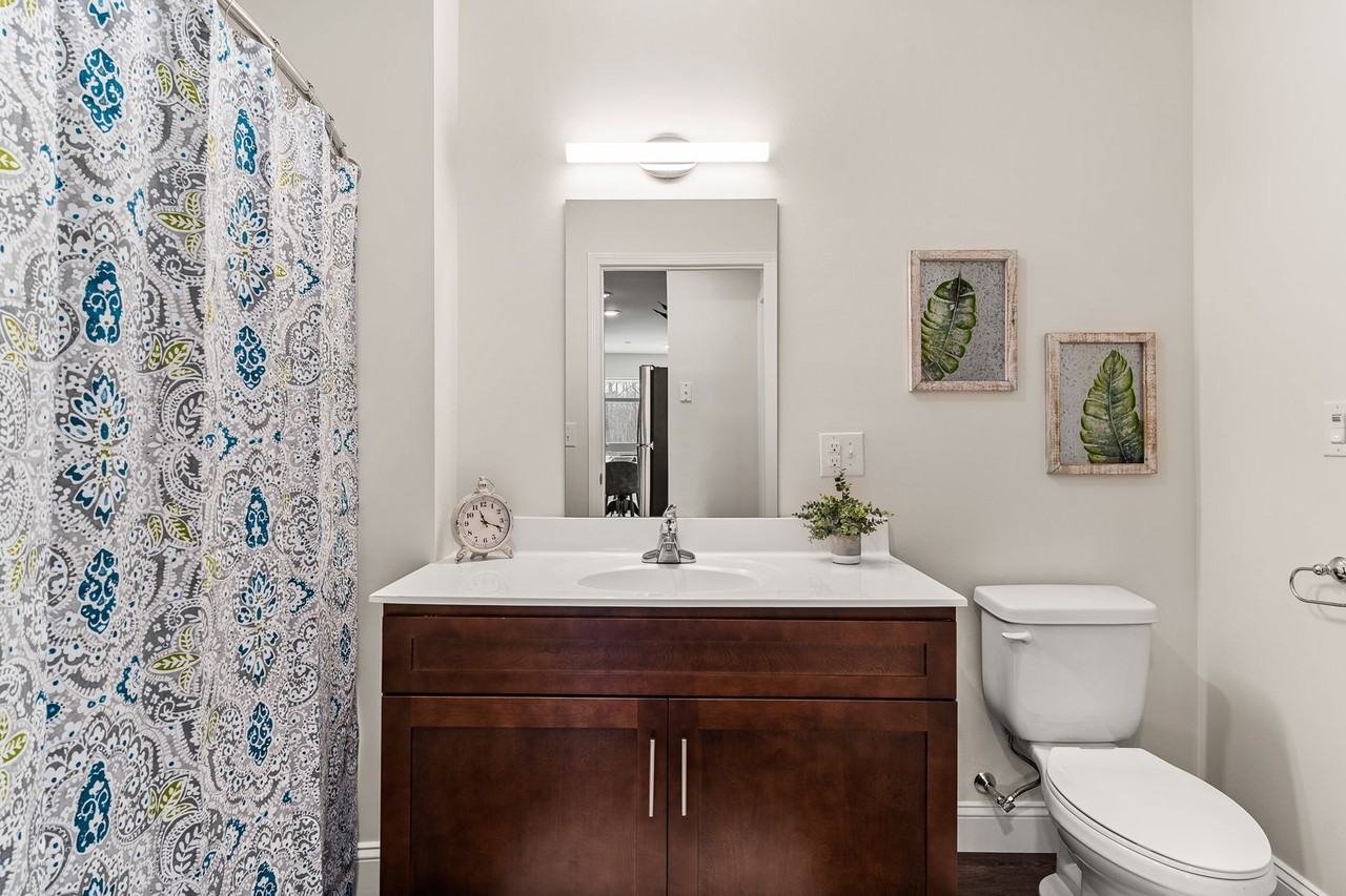 Beaver Brook Crossing Apartments - Photo 4 of 50