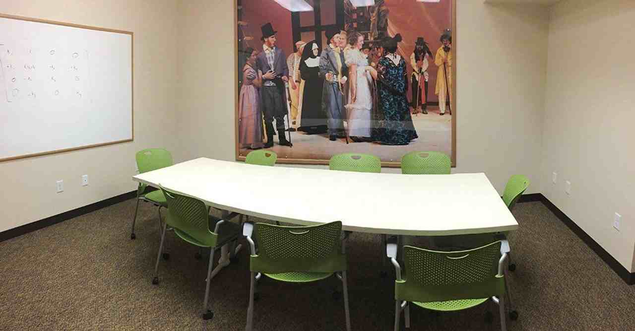 Lock in Your 2026 Rate Now at TLofts! - Photo 5 of 32