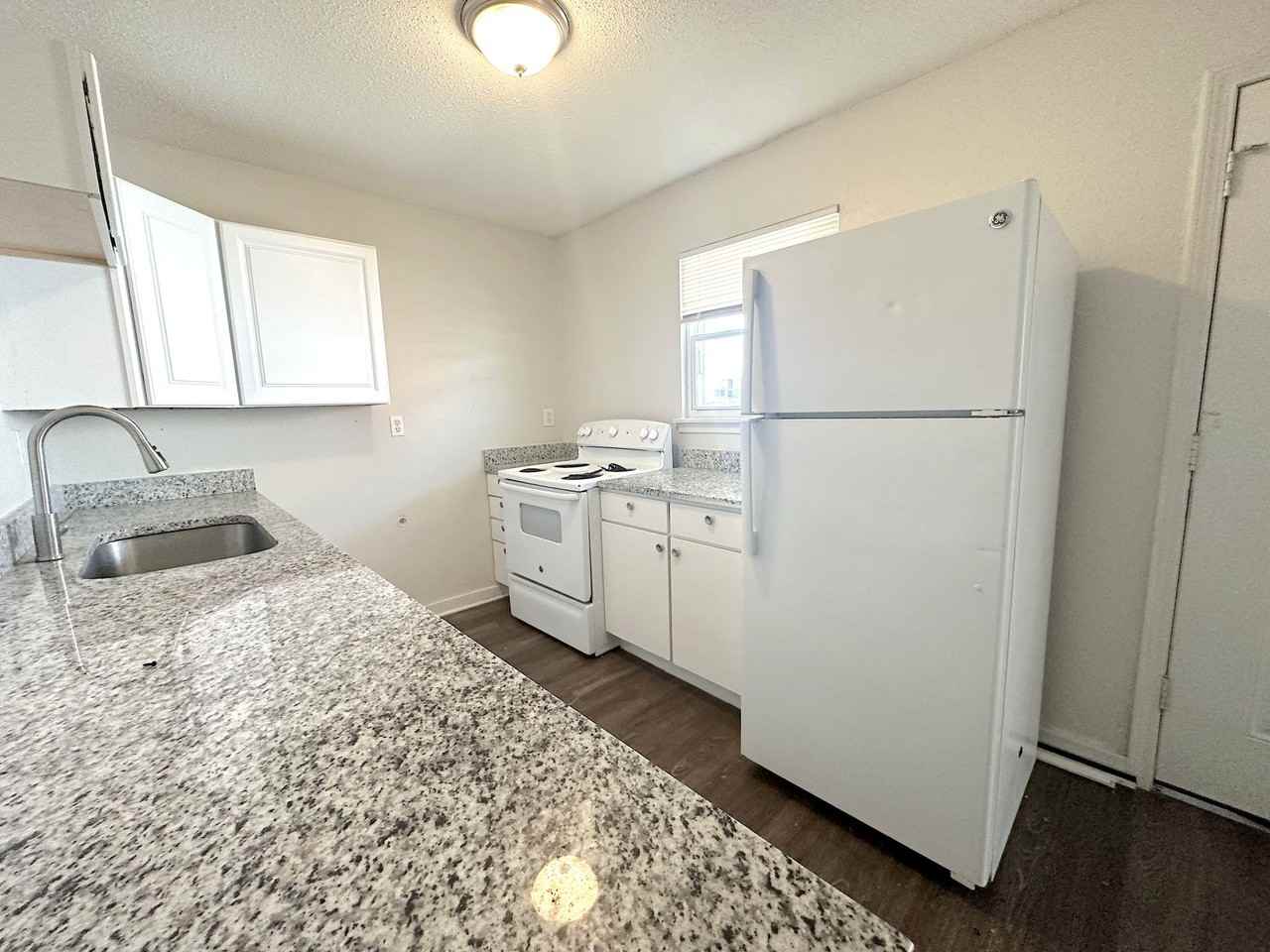 Belton Crossing Apartments - Photo 3 of 16