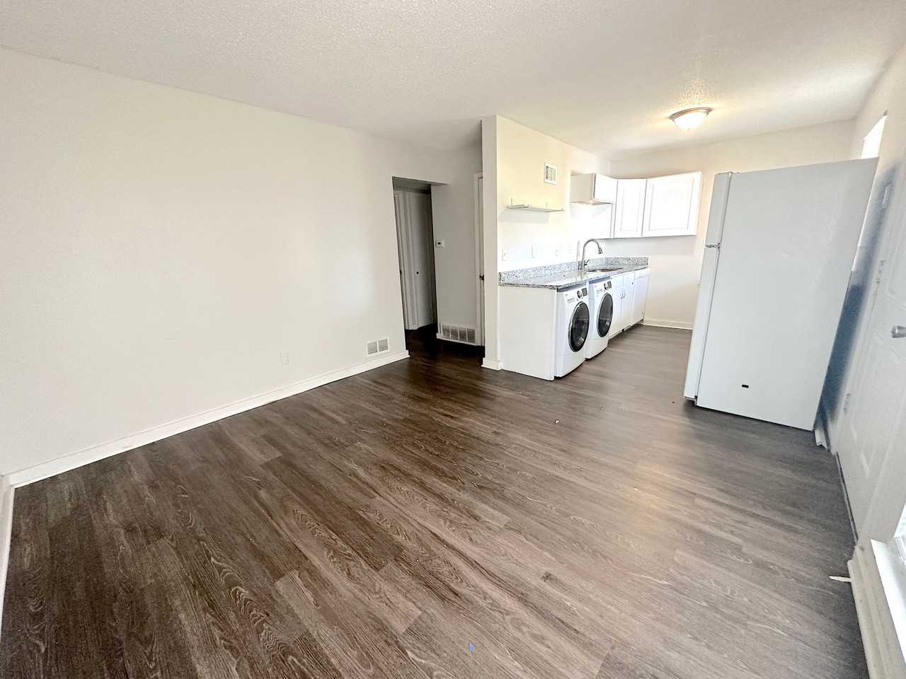 Belton Crossing Apartments - Photo 4 of 16