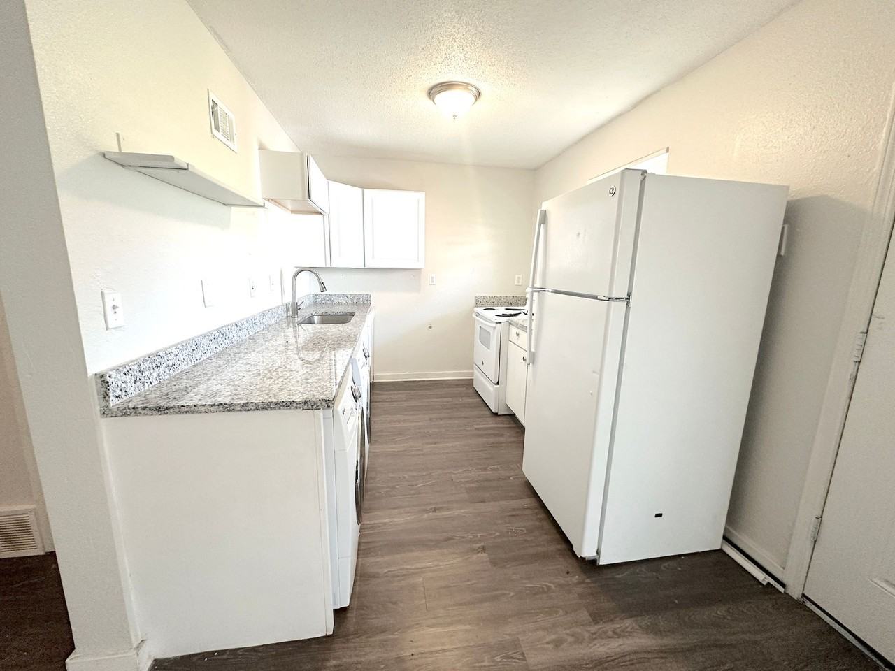 Belton Crossing Apartments - Photo 5 of 16