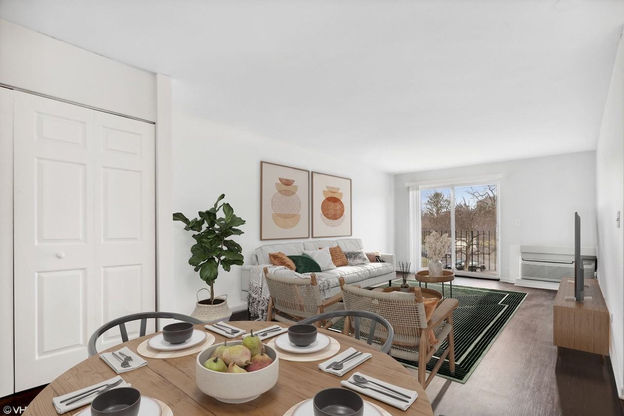 Wellington Creek Apartments - Photo 5 of 10