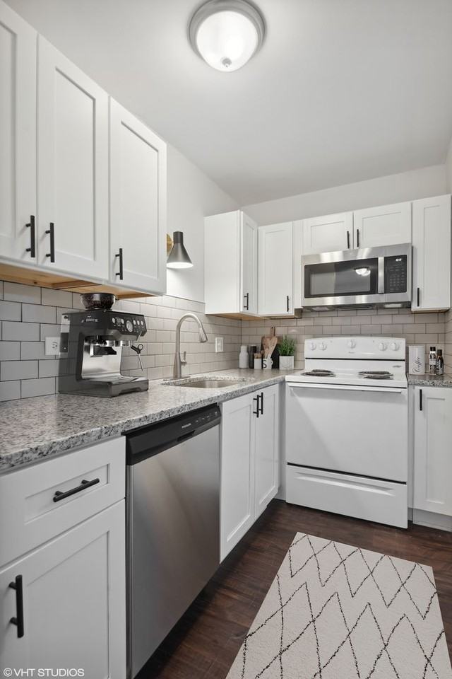 Wellington Creek Apartments - Photo 7 of 10