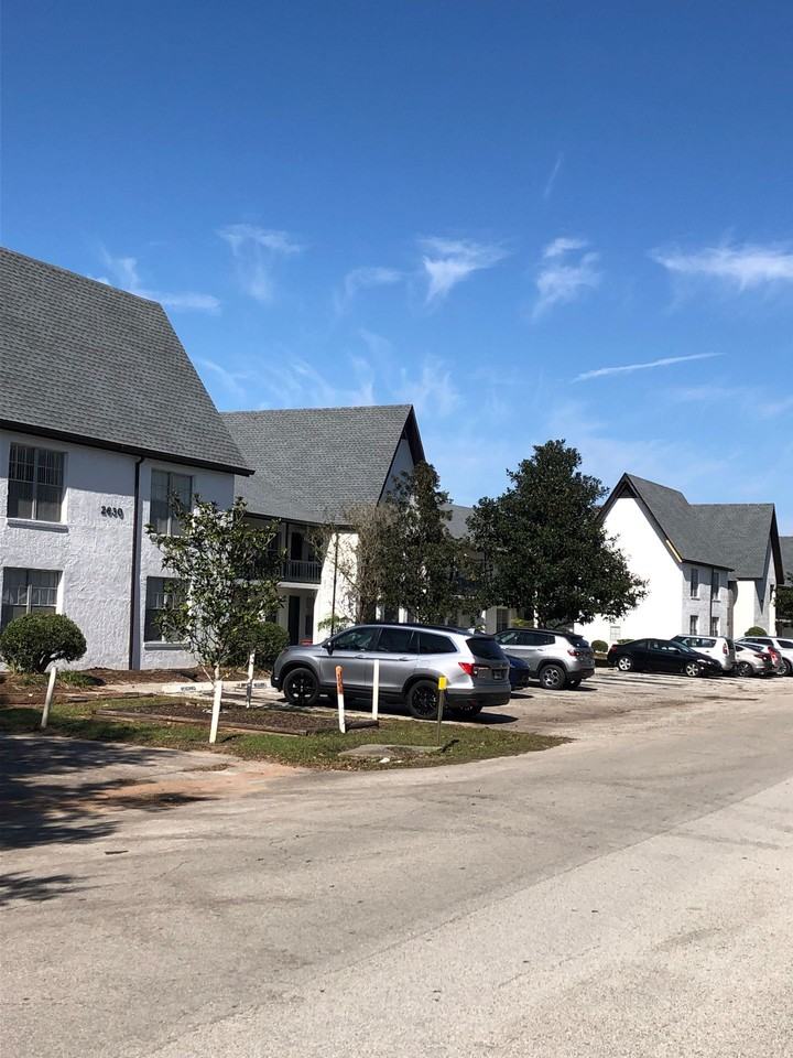 Forest Edge Apartments - Photo 6 of 50