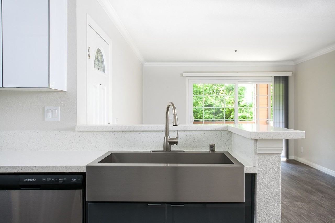 Crestwood Apartment Homes - Photo 4 of 50