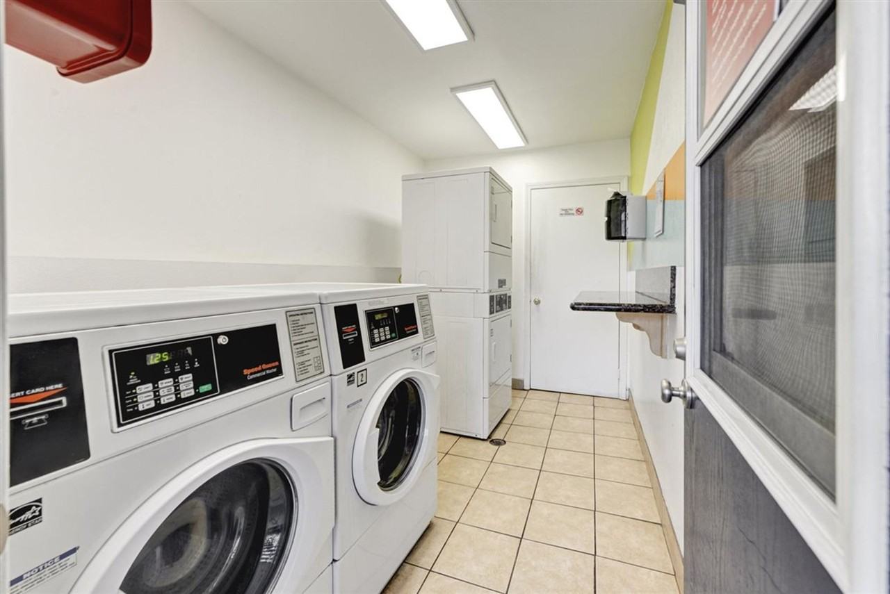 Fair Oaks Apartments - Photo 6 of 14
