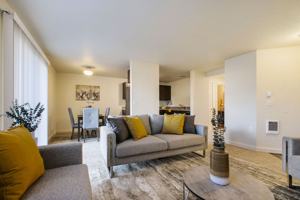 featured image of 16119 Se 1st St