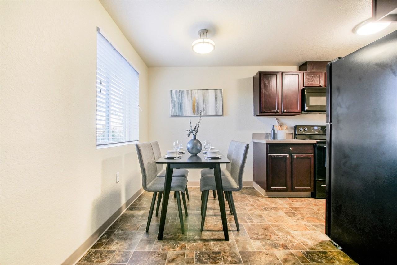 16119 SE 1st St - Photo 6 of 32