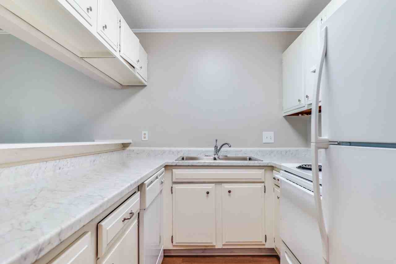 County View Apartments - Photo 4 of 49