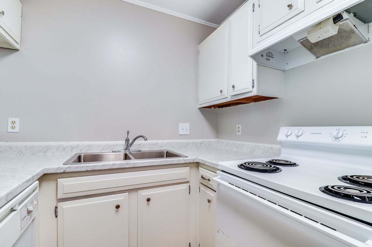 County View Apartments - Photo 5 of 49