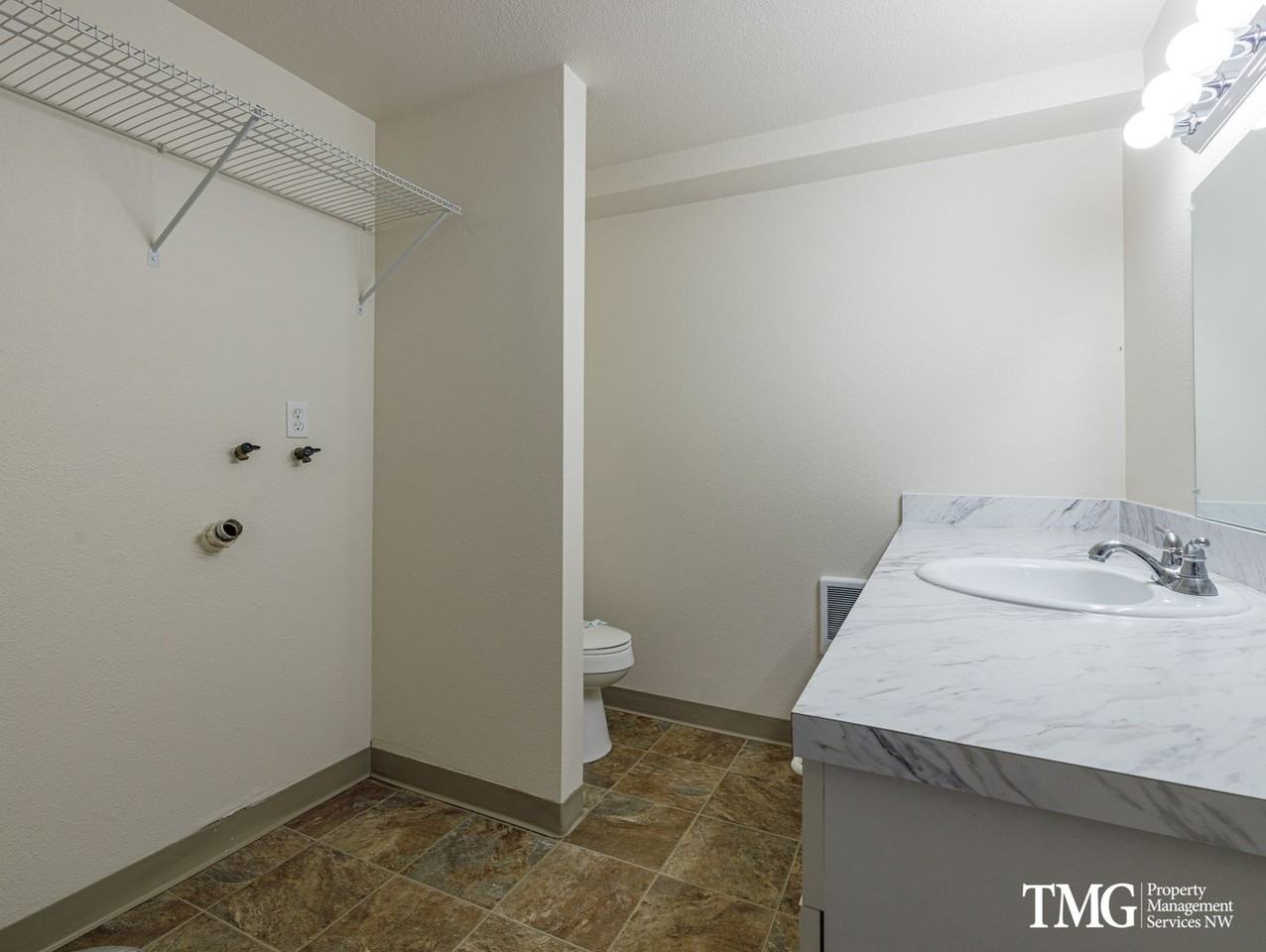Camas House Apartments (CH) - Photo 7 of 13