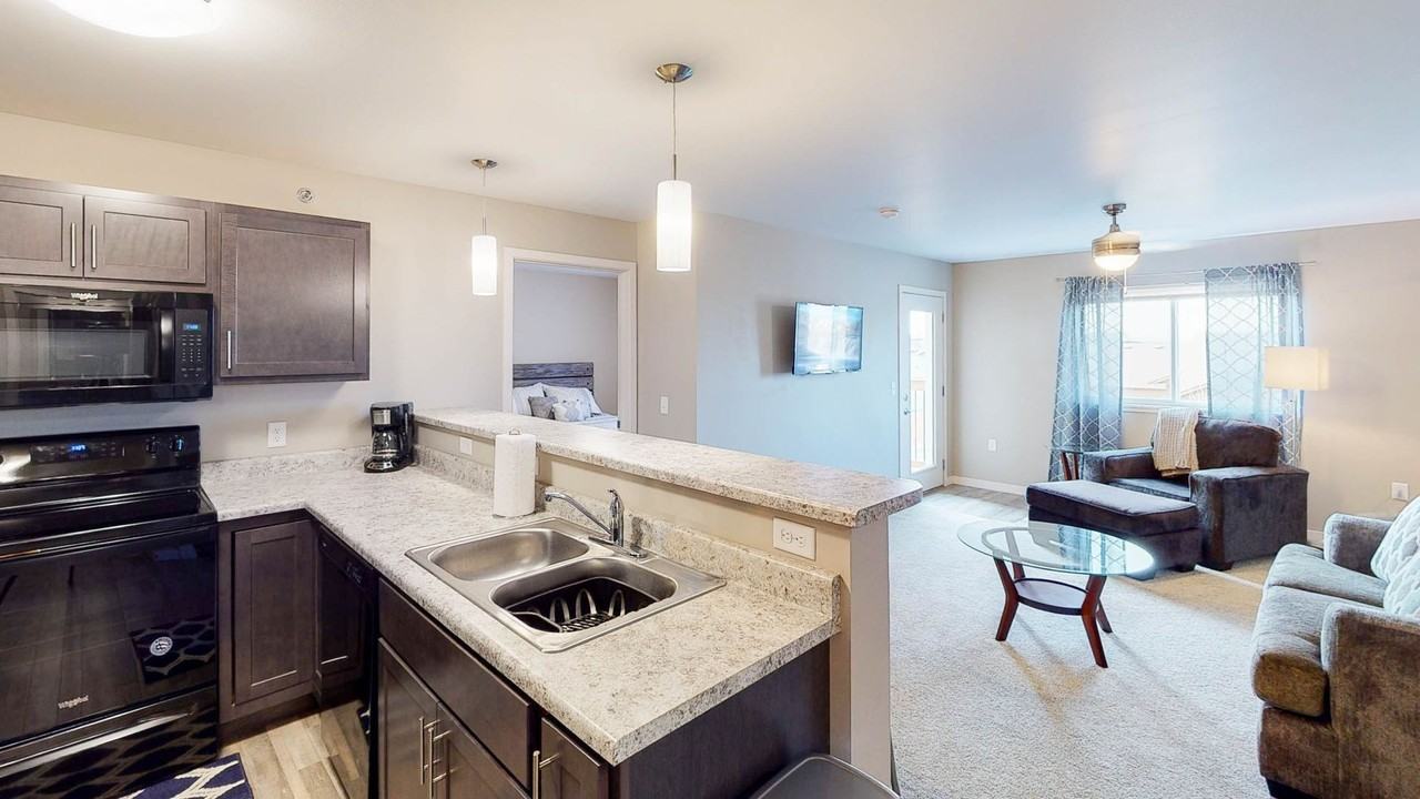 Hillcrest Heights Apartments - Photo 7 of 50