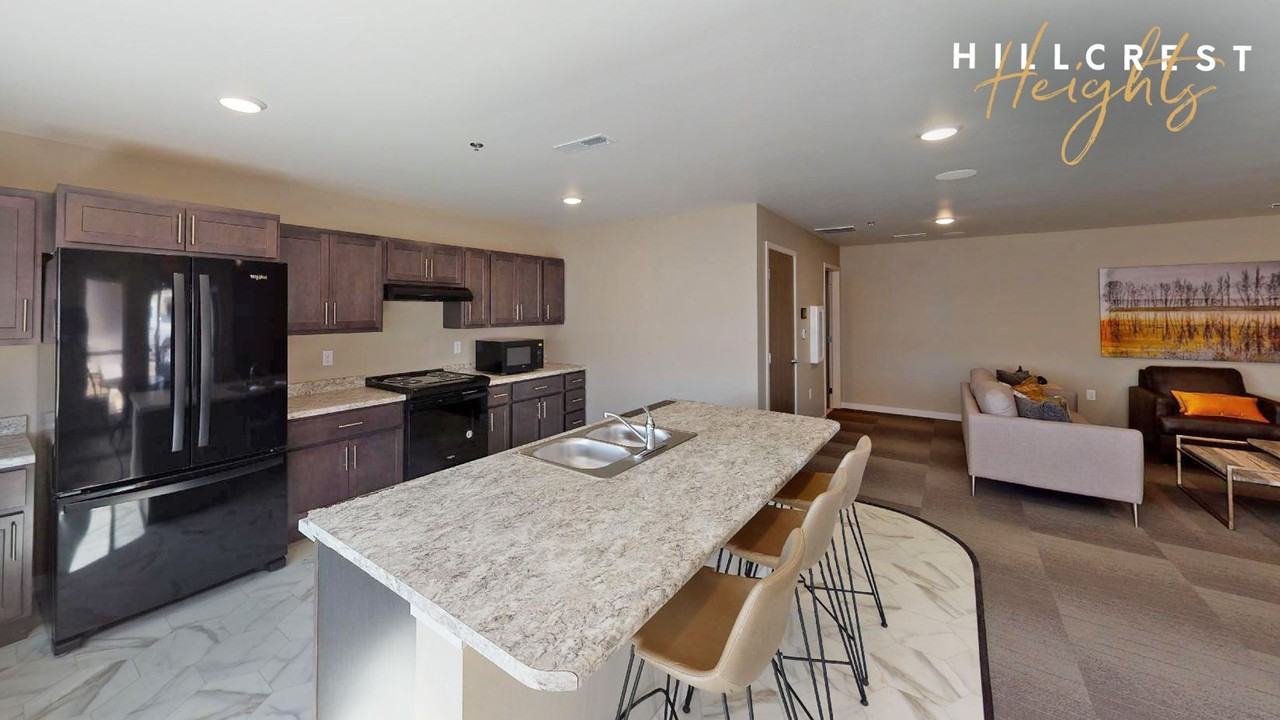 Hillcrest Heights Apartments - Photo 6 of 35