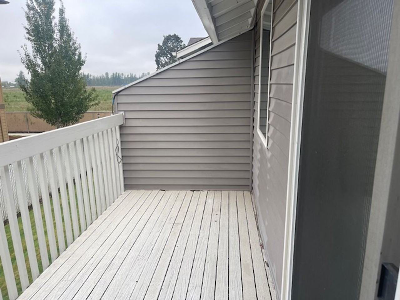 167-Triple Crown Apts - Photo 4 of 50