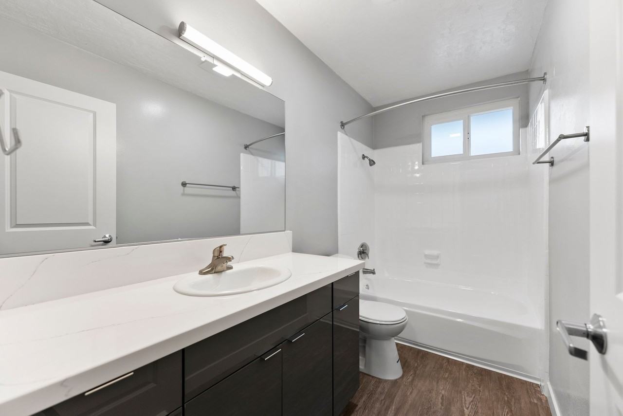 The Jackson - Photo 7 of 35