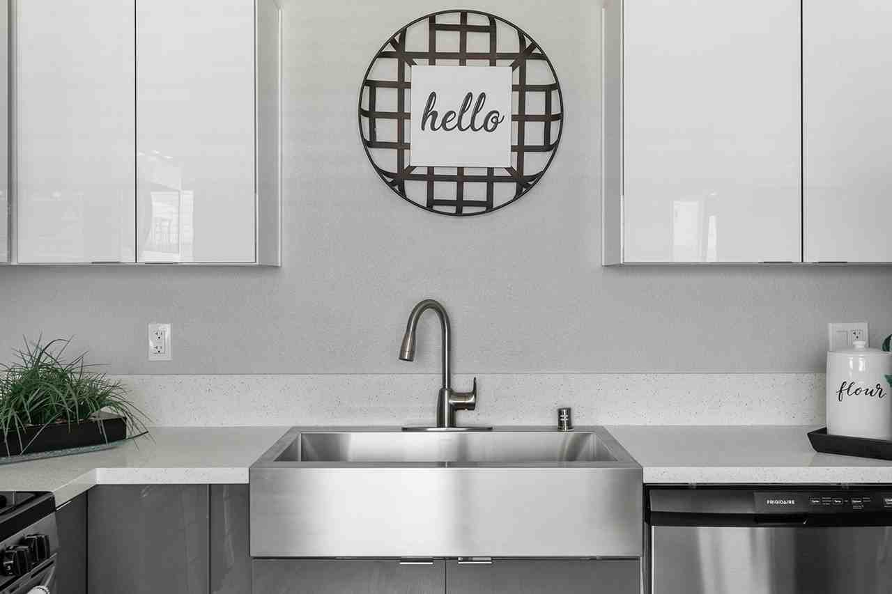 The Circle Apartments at Long Beach - Photo 6 of 50