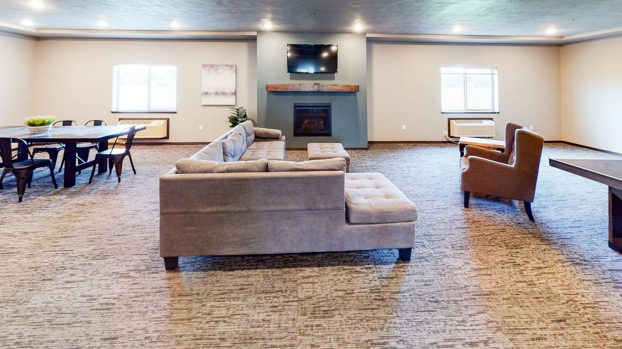 Windcrest Village Apartments & Townhomes 1001 9th St Sw, Spencer, IA