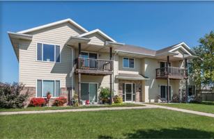 featured image of 900 North Joslyn Drive