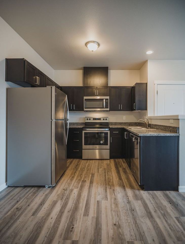 Howard Commons - Photo 4 of 34