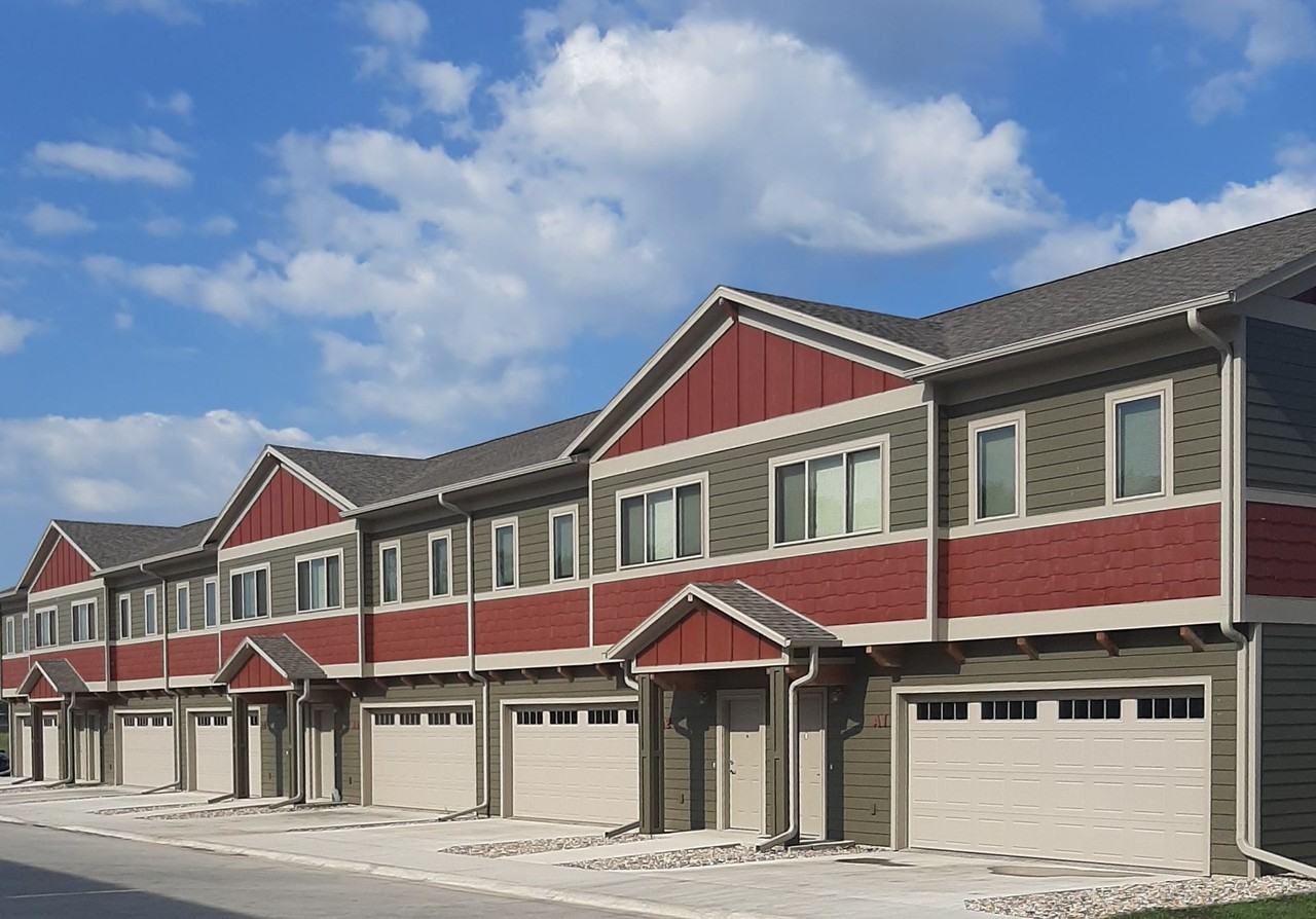 Tallgrass Village Apartments & Townhomes - Photo 4 of 50