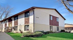 Newly Renovated 2 Bedroom Apartment on the West Side - Photo 1 of 1