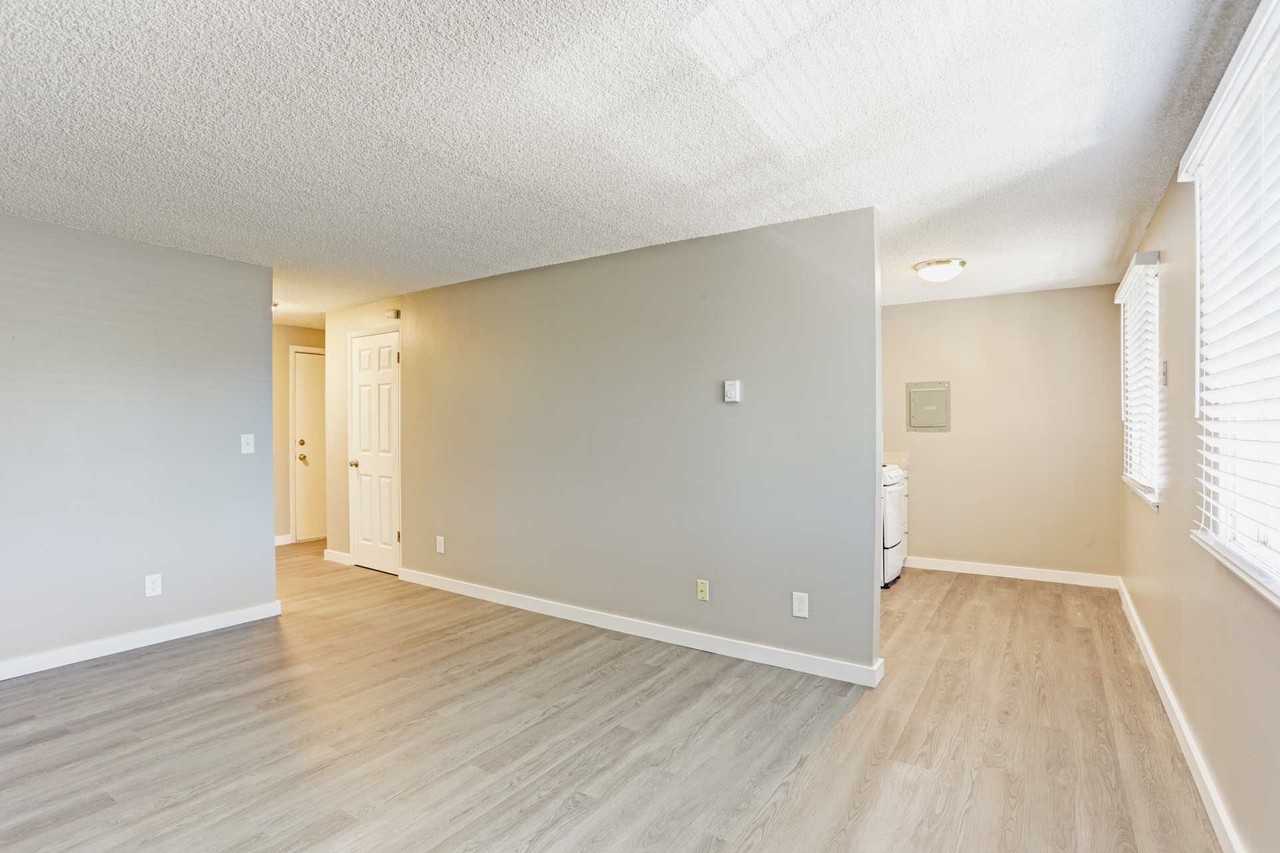 T Street Apartments - Photo 5 of 21