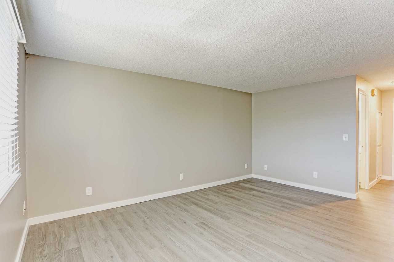 T Street Apartments - Photo 6 of 21