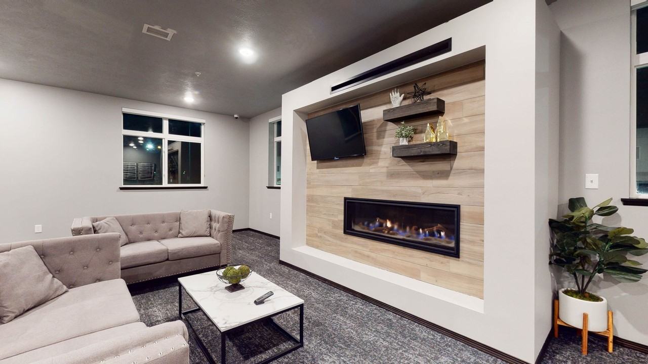 The River Apartments & Townhomes - Photo 5 of 50