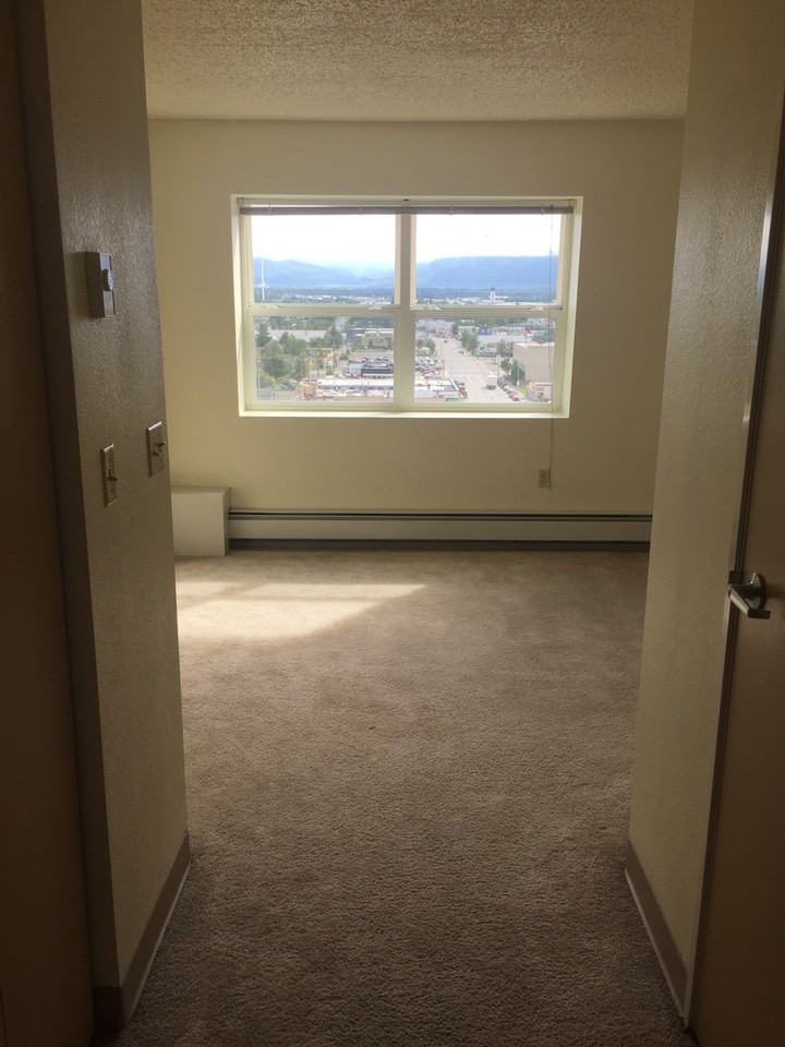 McKinley Tower Apartments - Photo 6 of 24