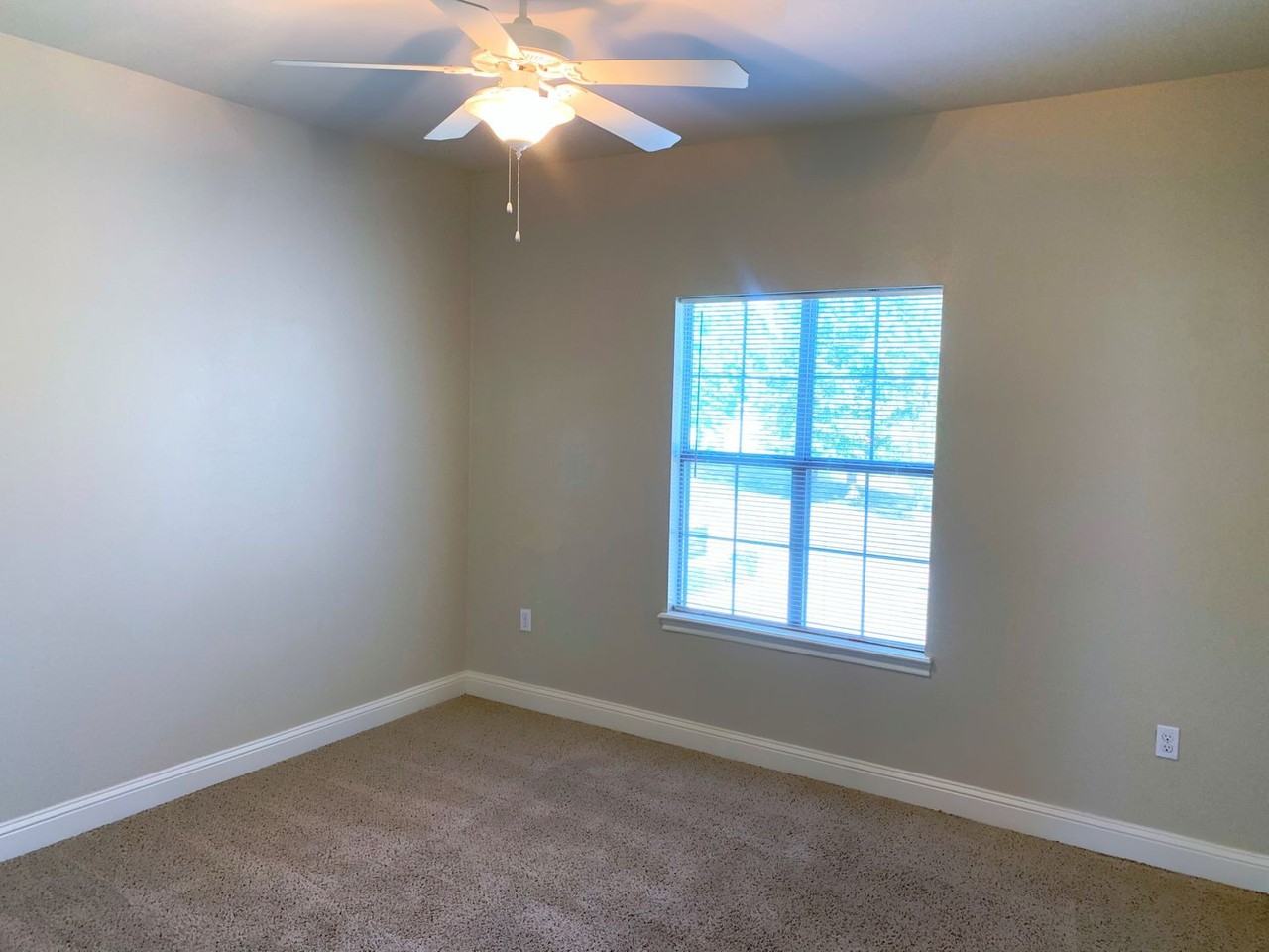 The Corridor Apartments - Photo 6 of 38