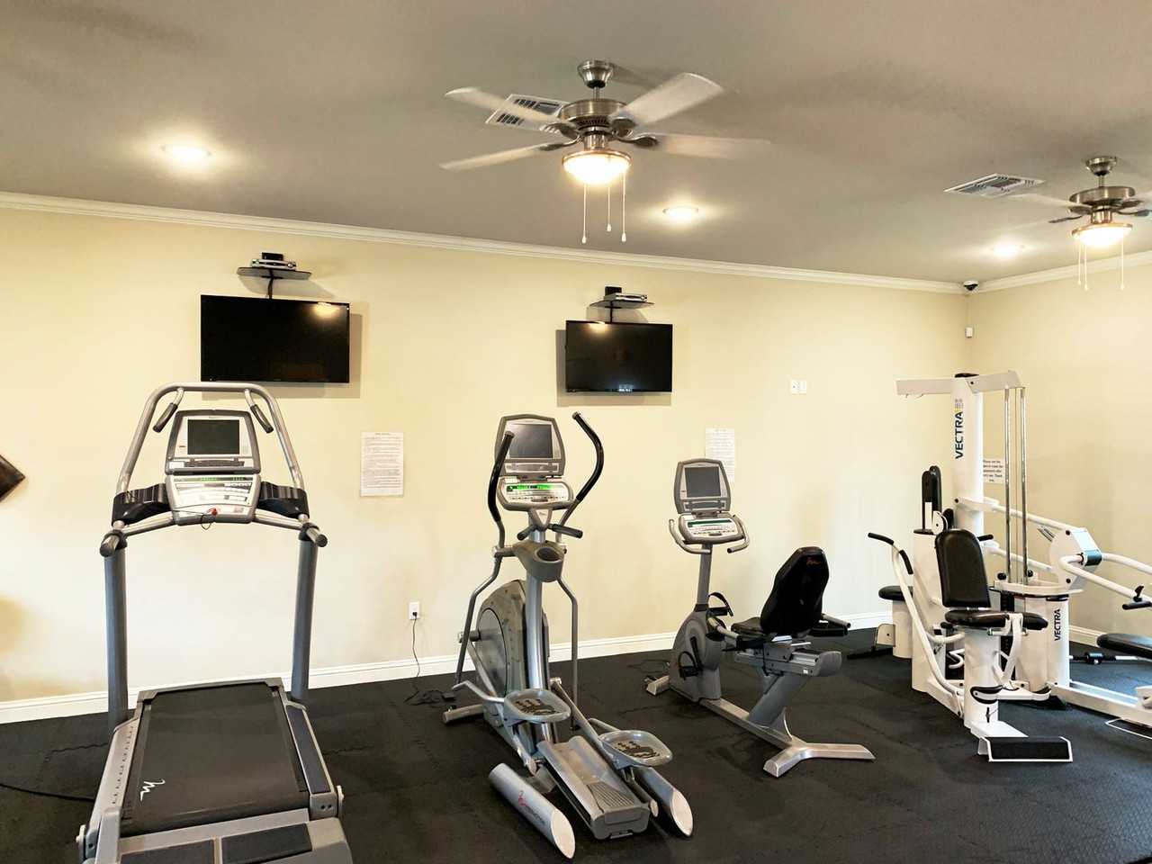 The Corridor Apartments - Photo 7 of 22