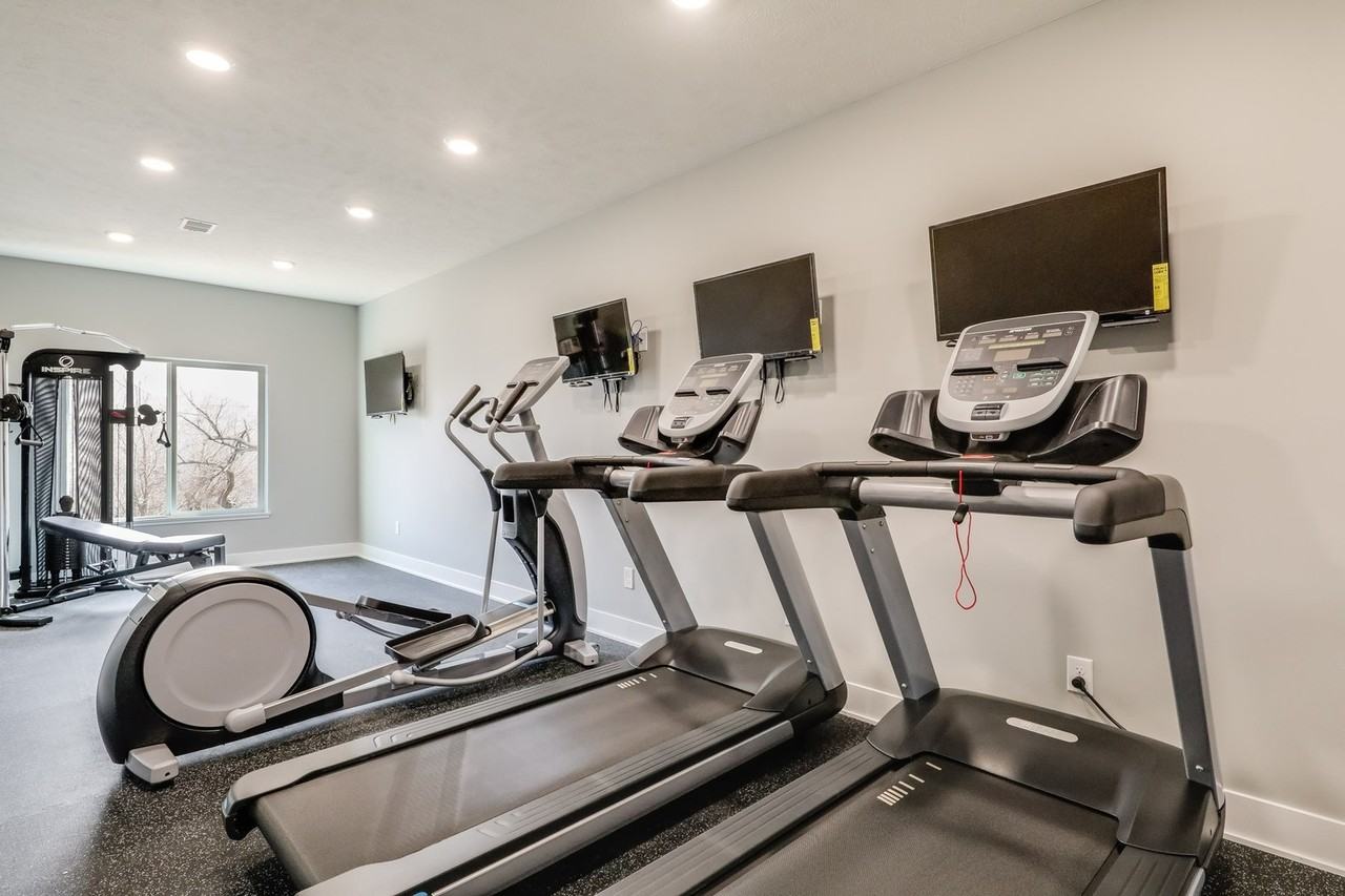 Wilderness Creek Residences - Photo 7 of 29