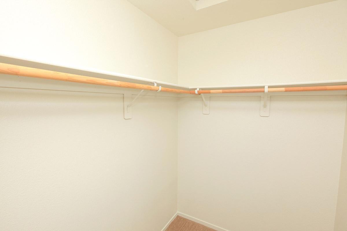 Canberra Court - Photo 5 of 30