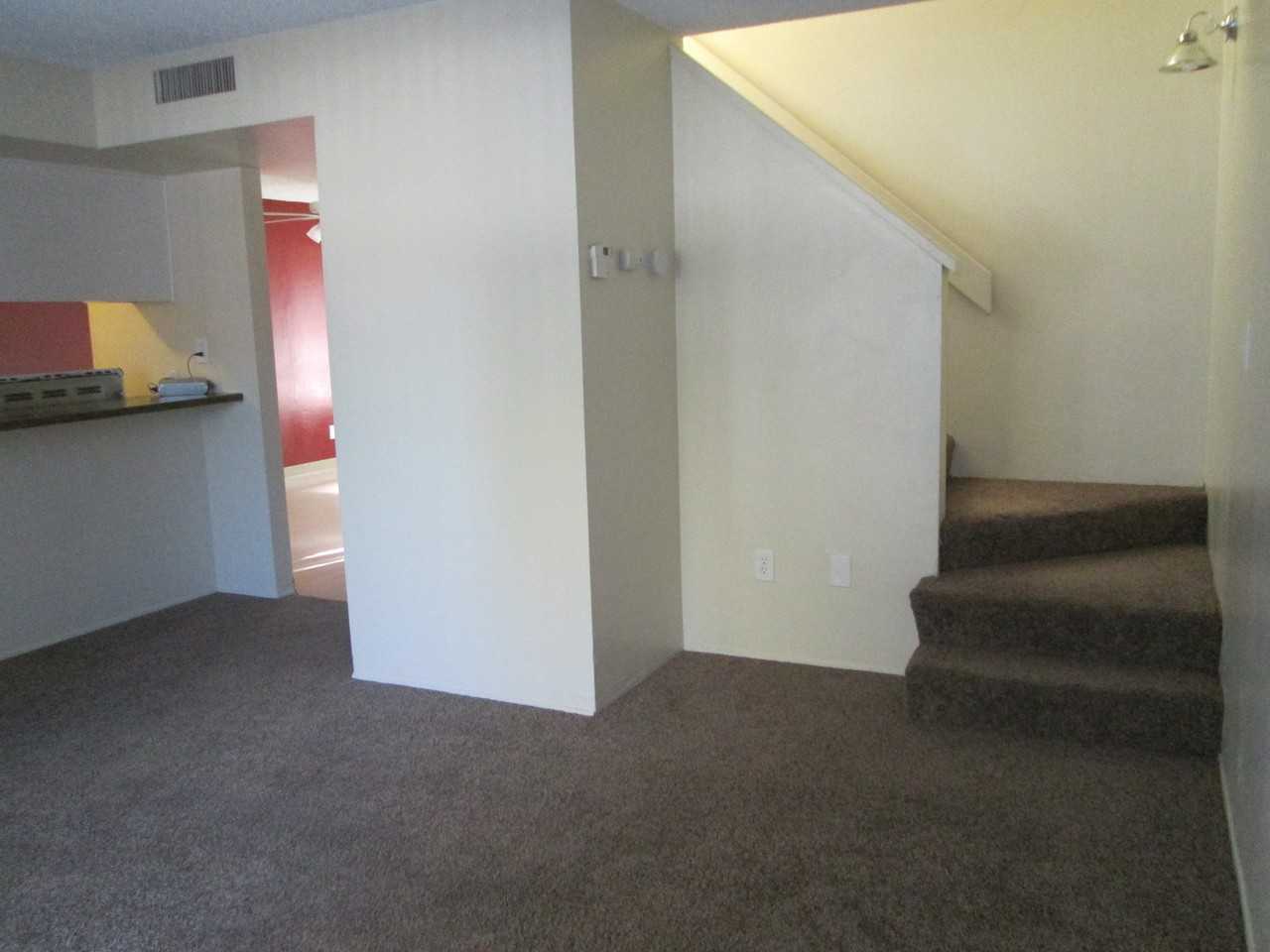 Vernon Vista Townhomes - Photo 5 of 22