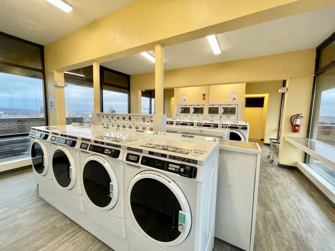 Jefferson Tower - Photo 6 of 14