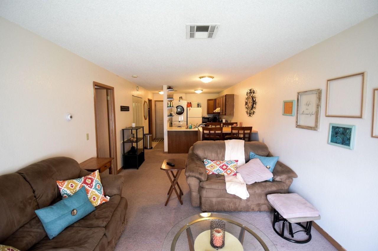 109 Bunting Lane - Photo 4 of 15