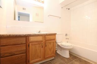 905 Paddock Apartments - Photo 1 of 1