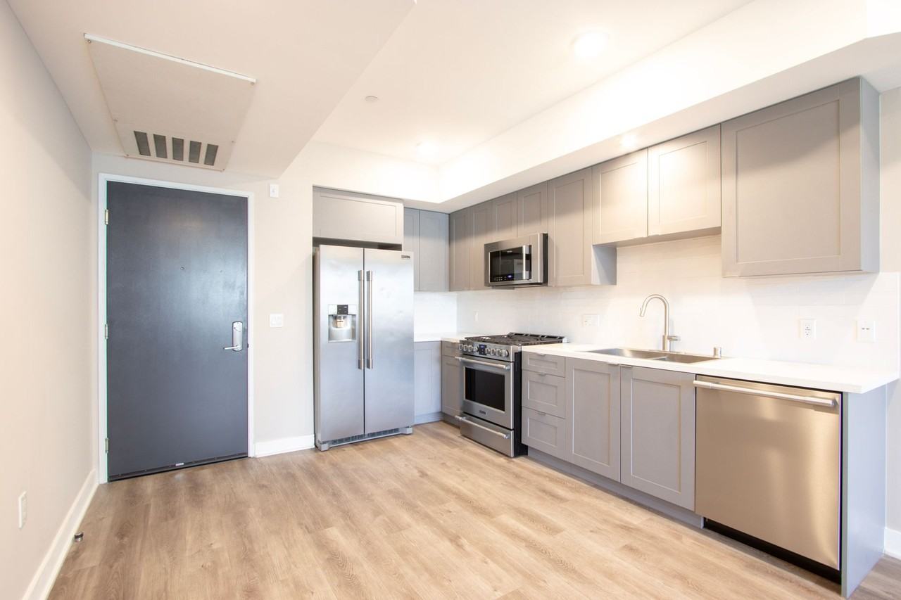 Urban Hartsook - Photo 3 of 21