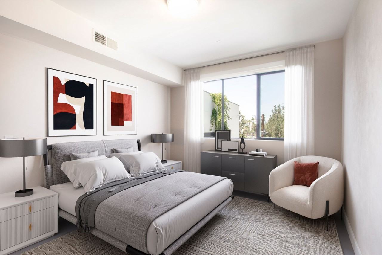 Urban Hartsook - Photo 4 of 21