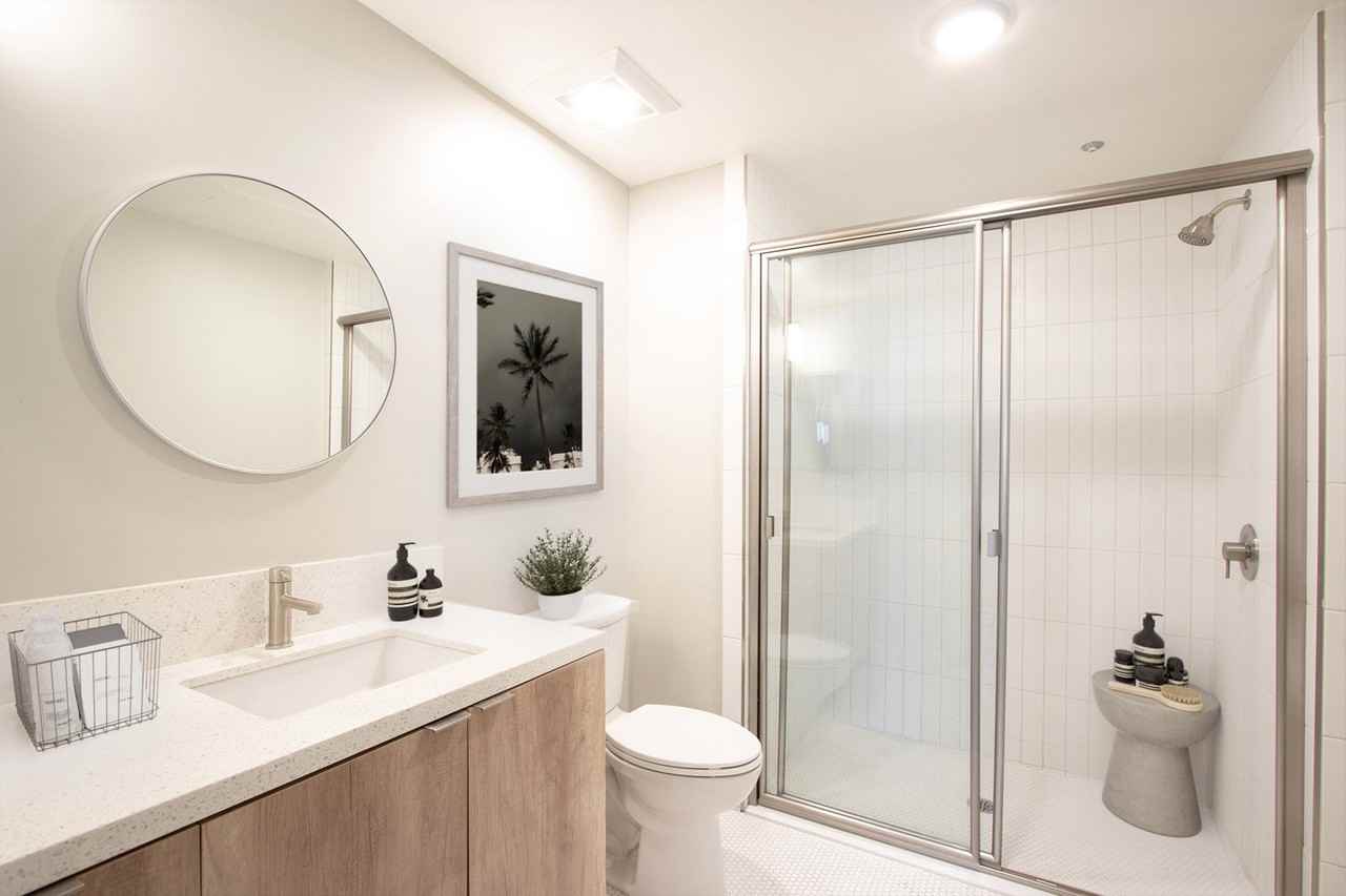 Urban Hartsook - Photo 7 of 21