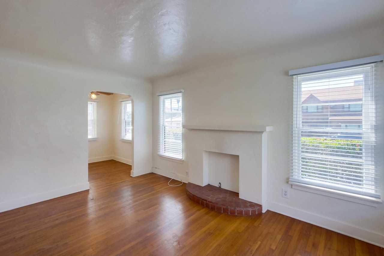 3523 1/2 6th Ave - Photo 2 of 19