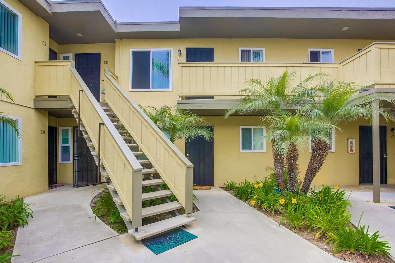 2635 Madison Street - Photo 2 of 2