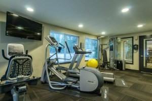 Karbon - Photo 2 of 13