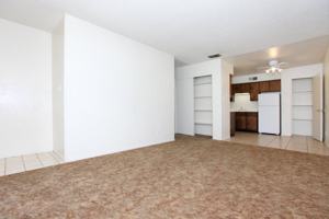 featured image of 4650 N 1st St